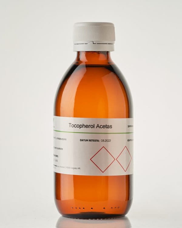 Tocopherol acetas