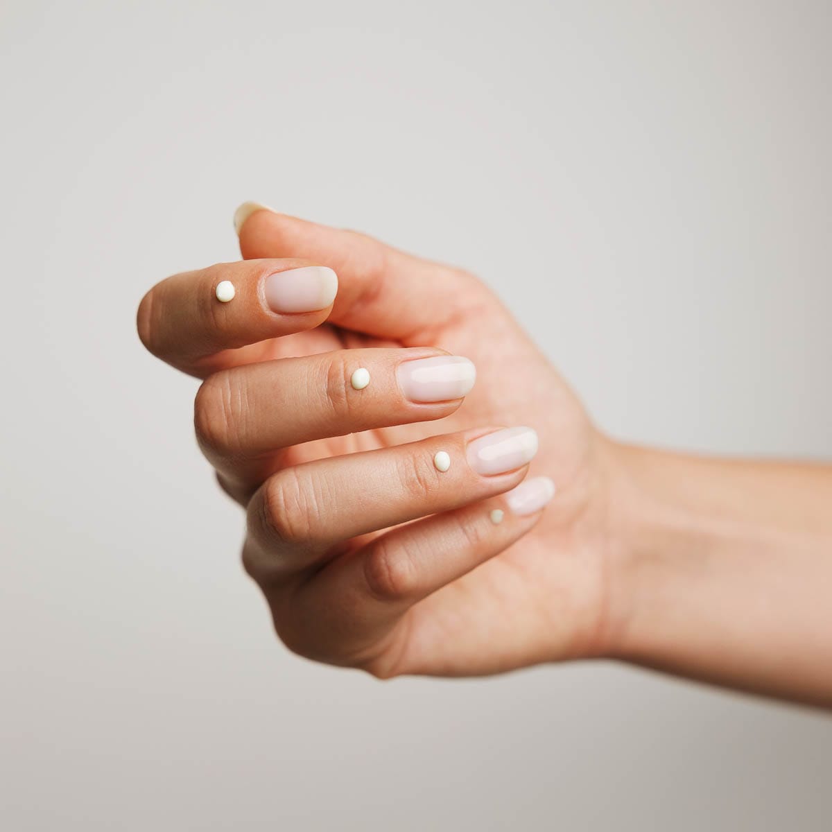 Nail care and strengthening cream with keratin and biotin - Image 3